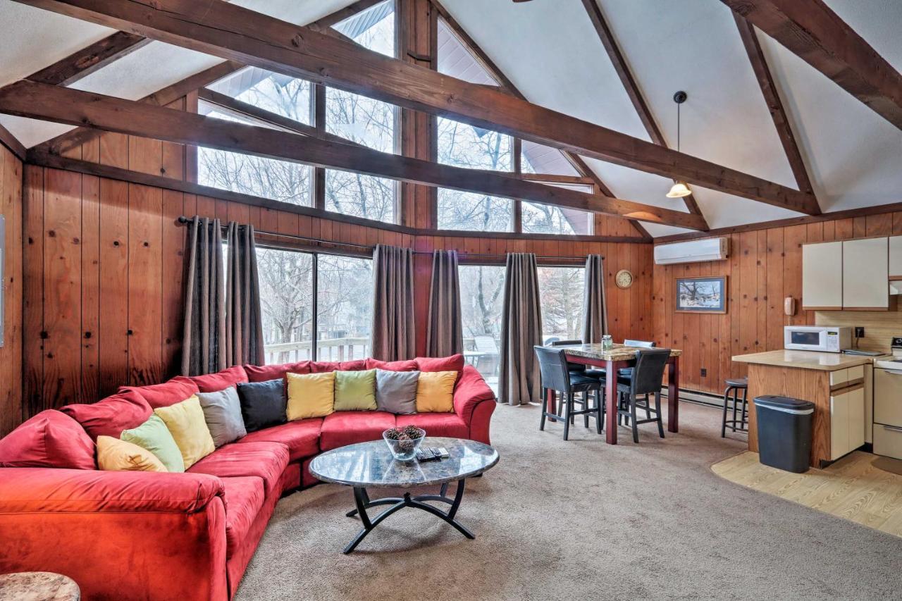 Villa Quiet Poconos Getaway 23 Mi To Camelback Mountain Albrightsville Exterior foto